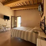 Casale Dei Cinque Colli Ostra