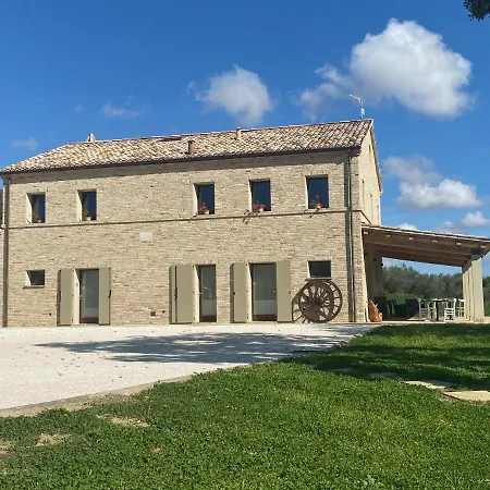 Alloggio per agriturismo Casale Dei Cinque Colli Ostra